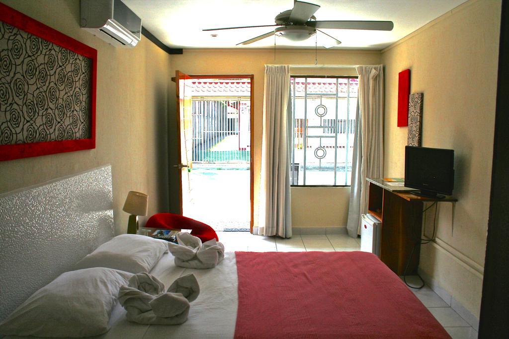 Tuanis Aparthotel Хако Экстерьер фото